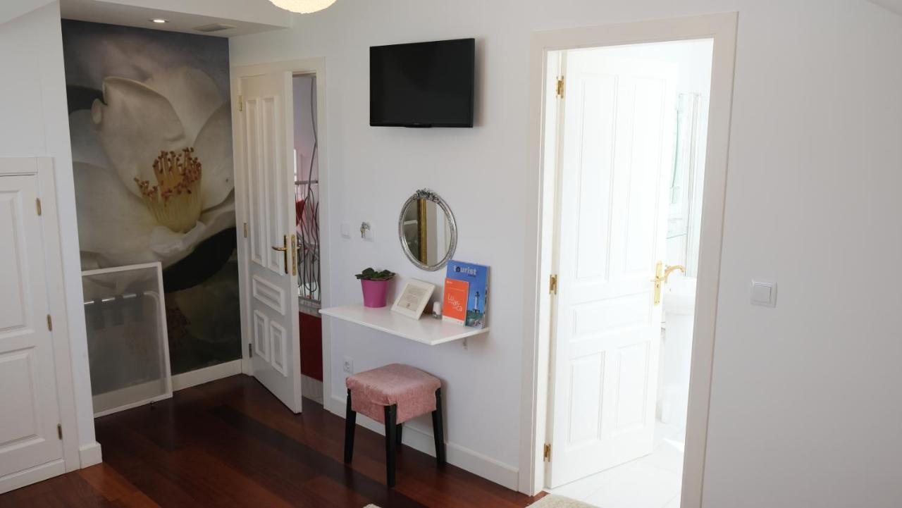 Hotel La Casa De Las Camelias Busto Kültér fotó